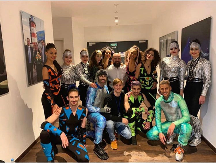 Elena unterwegs mit DJ Bobo