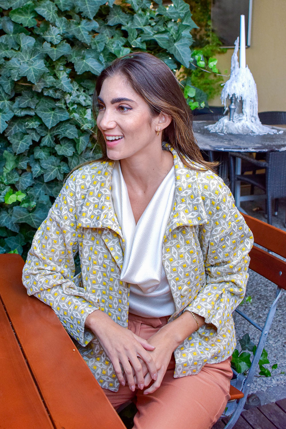 Top mit Wasserfallausschnitt